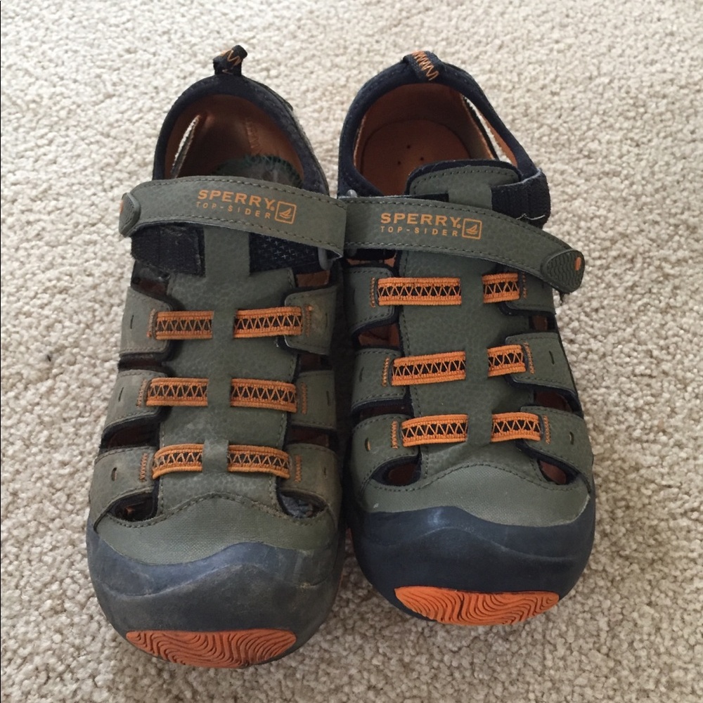 Sperry. Boy shoes. Khaki. Size 3.